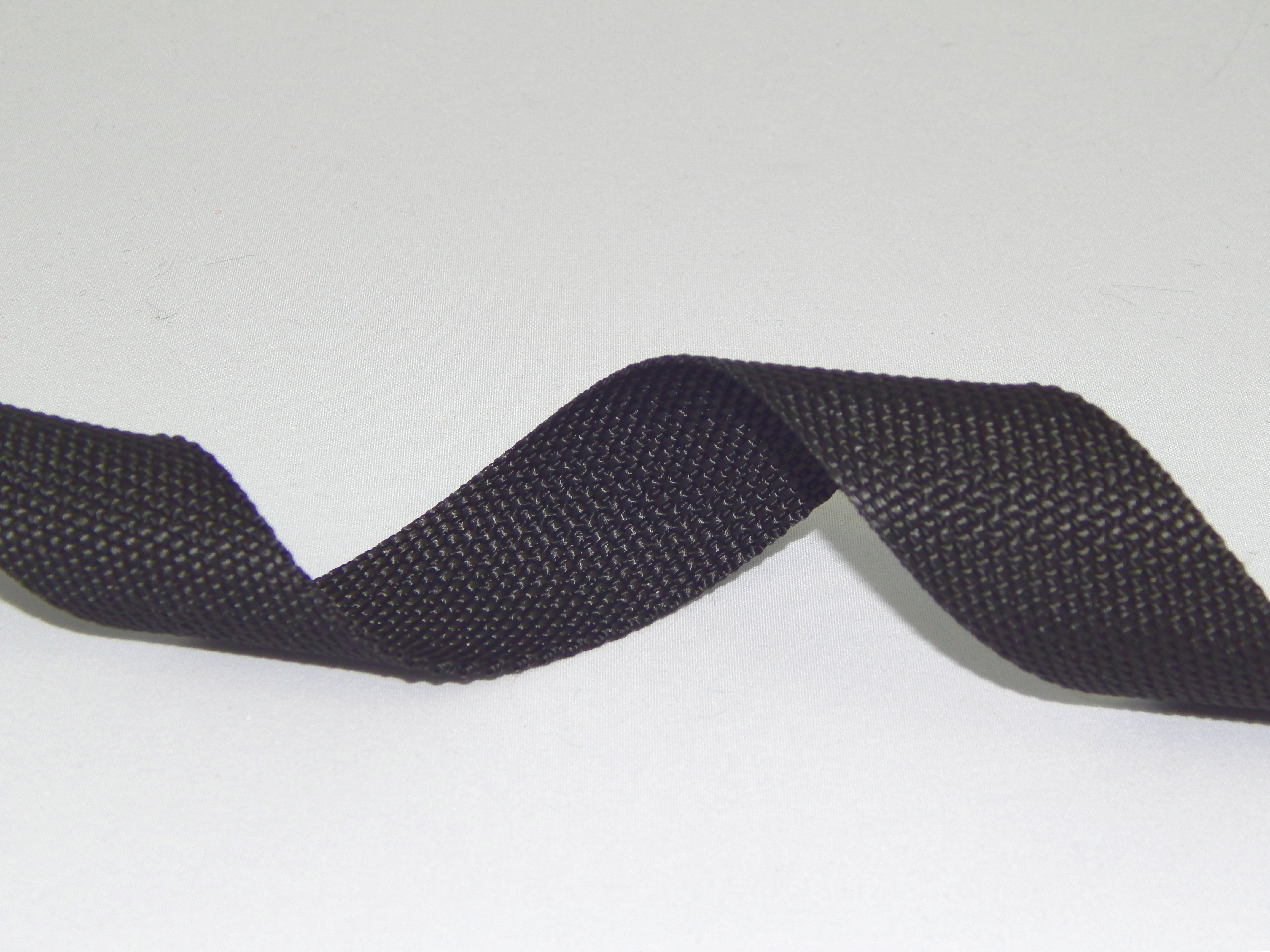 картинка Лента окантовочная ПП 30мм с3050 АО «Лента»