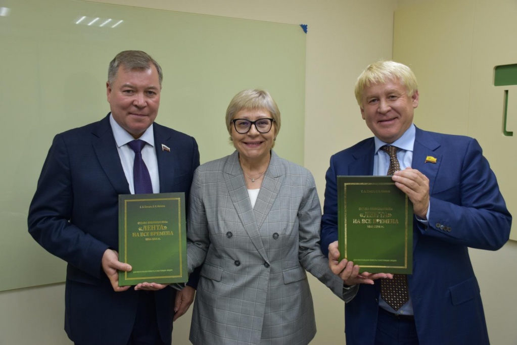 1409-7.jpg 1409-7.jpg